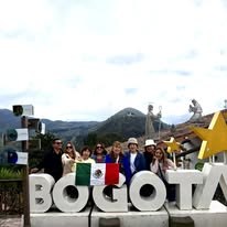 Grupo en Bogotá con Plan de Vuelo